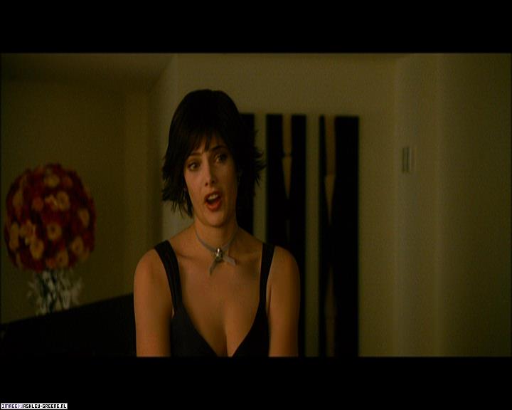 Ashley-Greene_dot_nl-NewMoonScreencaptures-0131.jpg