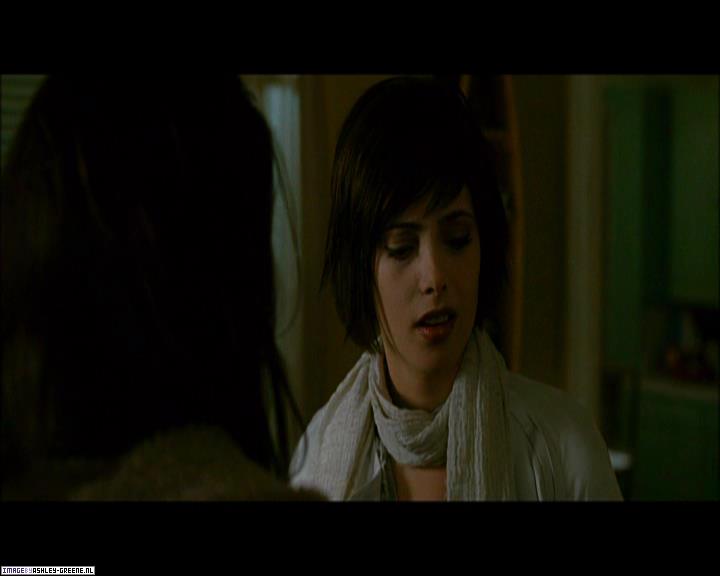 Ashley-Greene_dot_nl-NewMoonScreencaptures-0176.jpg