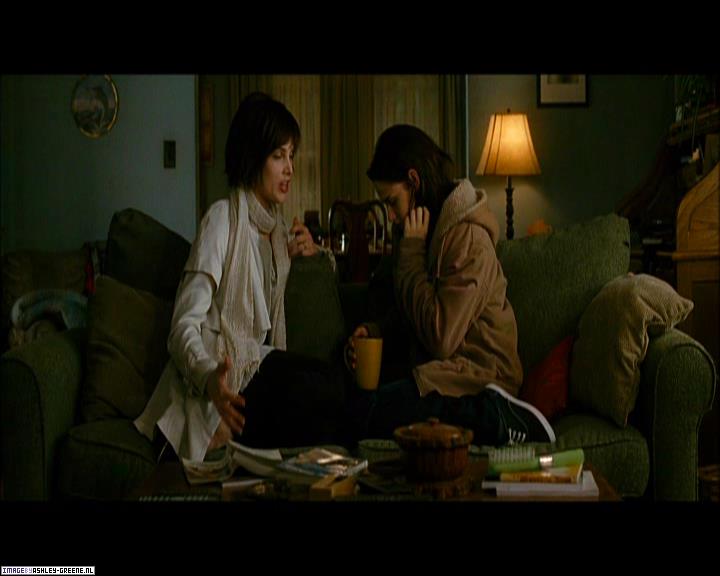 Ashley-Greene_dot_nl-NewMoonScreencaptures-0178.jpg Ashley-Greene_dot_nl-NewMoonScreencaptures-0178.jpg