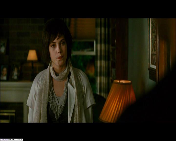 Ashley-Greene_dot_nl-NewMoonScreencaptures-0233.jpg Ashley-Greene_dot_nl-NewMoonScreencaptures-0233.jpg