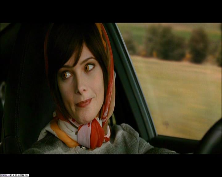 Ashley-Greene_dot_nl-NewMoonScreencaptures-0317.jpg