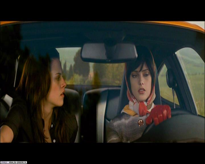 Ashley-Greene_dot_nl-NewMoonScreencaptures-0321.jpg Ashley-Greene_dot_nl-NewMoonScreencaptures-0321.jpg