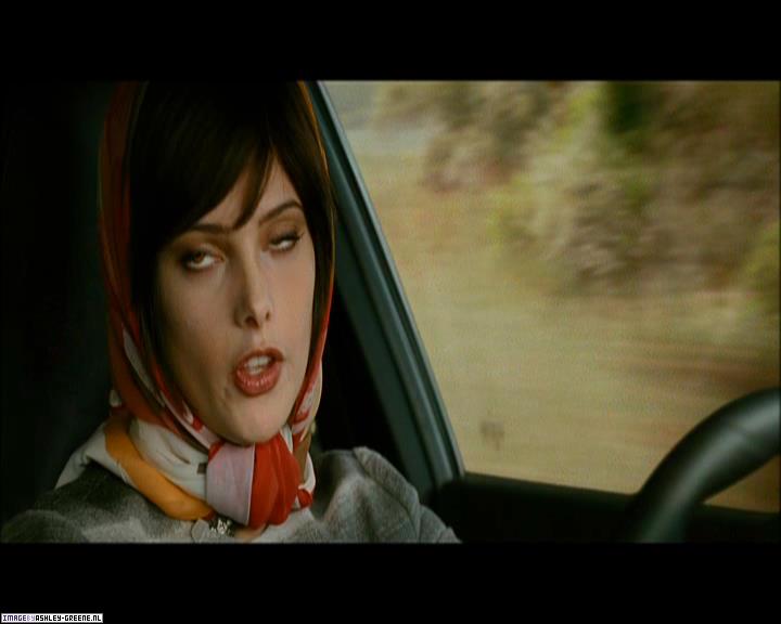 Ashley-Greene_dot_nl-NewMoonScreencaptures-0327.jpg