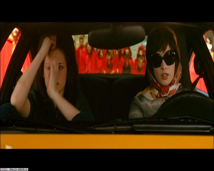 Ashley-Greene_dot_nl-NewMoonScreencaptures-0335.jpg