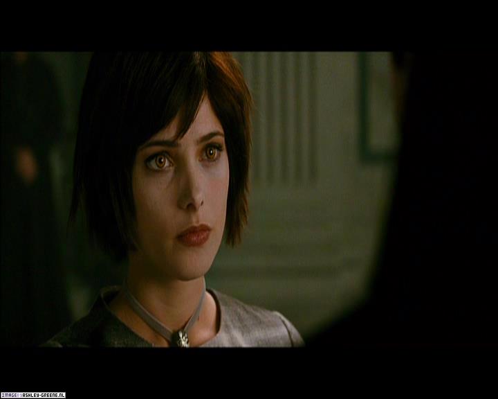 Ashley-Greene_dot_nl-NewMoonScreencaptures-0507.jpg
