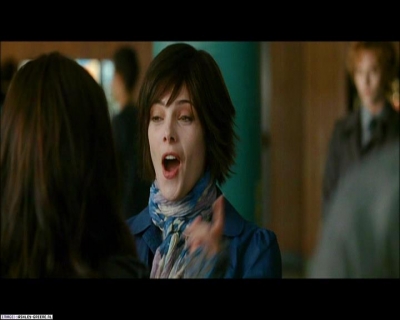 Ashley-Greene_dot_nl-NewMoonScreencaptures-0022.jpg