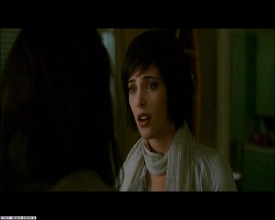 Ashley-Greene_dot_nl-NewMoonScreencaptures-0175.jpg