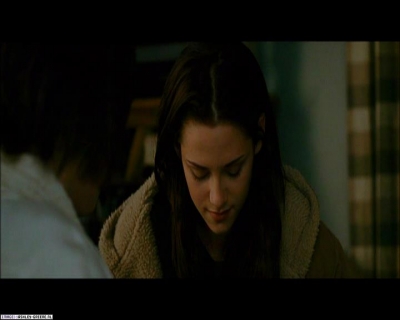 Ashley-Greene_dot_nl-NewMoonScreencaptures-0204.jpg