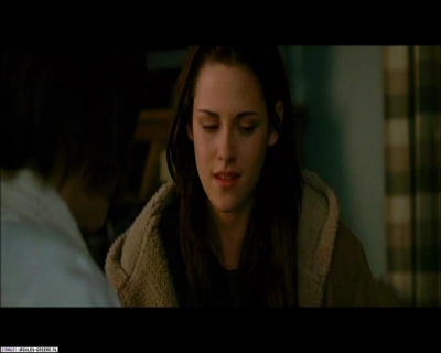 Ashley-Greene_dot_nl-NewMoonScreencaptures-0205.jpg