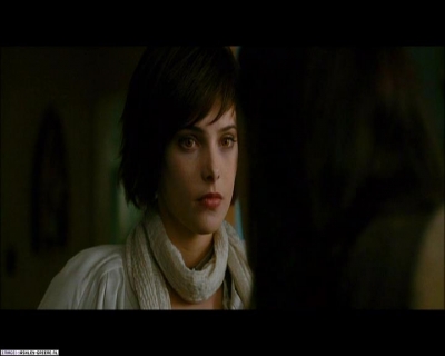 Ashley-Greene_dot_nl-NewMoonScreencaptures-0208.jpg