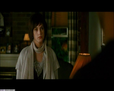 Ashley-Greene_dot_nl-NewMoonScreencaptures-0224.jpg