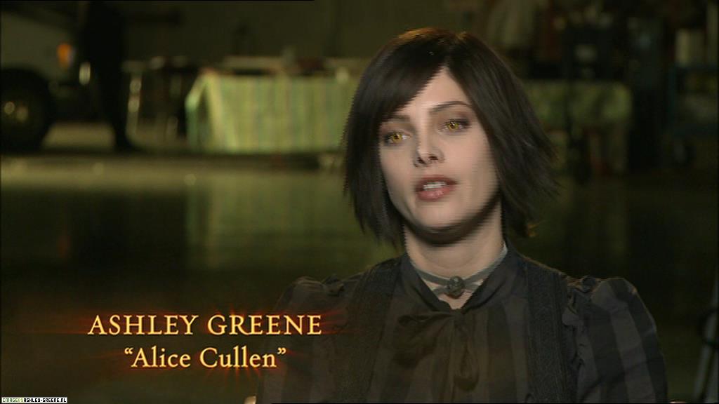 Ashley-Greene_dot_nl--NewMoon_TheJourneyContinues00010.jpg Ashley-Greene_dot_nl--NewMoon_TheJourneyContinues00010.jpg