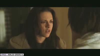 NewMoonTrailer2-Captures00011.jpg