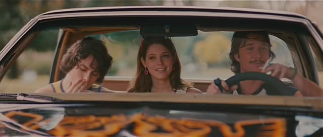 Ashley-Greene-dot-nl-Skateland0064.jpg