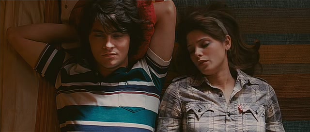 Ashley-Greene-dot-nl-Skateland1280.jpg