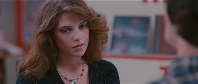 Ashley-Greene-dot-nl-Skateland4859.jpg