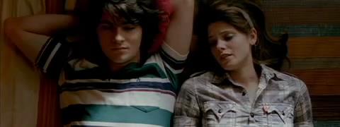 Ashley-Greene_dot_nl-SkatelandTrailer00011.jpg