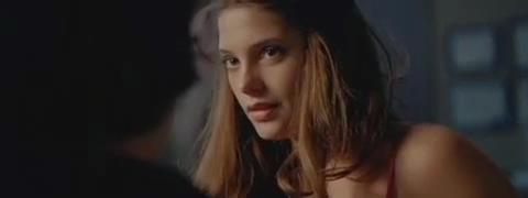 Ashley-Greene_dot_nl-SkatelandTrailer00017.jpg