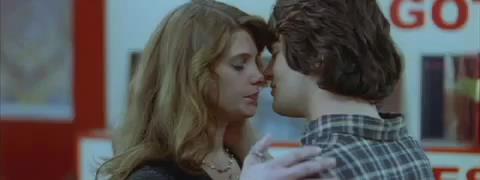 Ashley-Greene_dot_nl-SkatelandTrailer00041.jpg