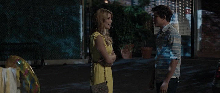 Ashley-Greene-dot-nl_StatenIslandSummer5306.jpg