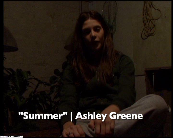 Ashley-Greene-dot-nl_SummersBlood-BehindTheScenes00011.jpg