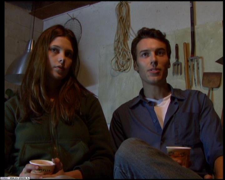 Ashley-Greene-dot-nl_SummersBlood-BehindTheScenes00036.jpg Ashley-Greene-dot-nl_SummersBlood-BehindTheScenes00036.jpg