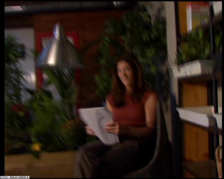 Ashley-Greene-dot-nl_SummersBlood-BehindTheScenes00152.jpg Ashley-Greene-dot-nl_SummersBlood-BehindTheScenes00152.jpg