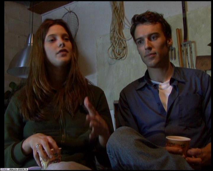 Ashley-Greene-dot-nl_SummersBlood-BehindTheScenes00166.jpg
