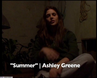 Ashley-Greene-dot-nl_SummersBlood-BehindTheScenes00012.jpg