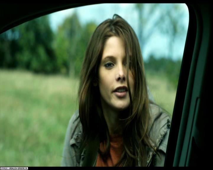 Ashley-Greene-dot-nl_SummersBlood-MovieCaptures000029.jpg
