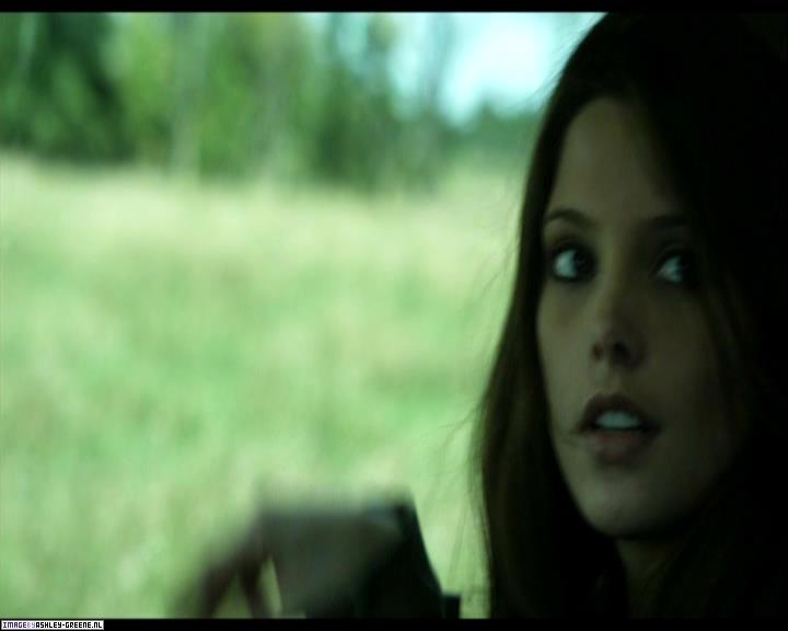 Ashley-Greene-dot-nl_SummersBlood-MovieCaptures000040.jpg