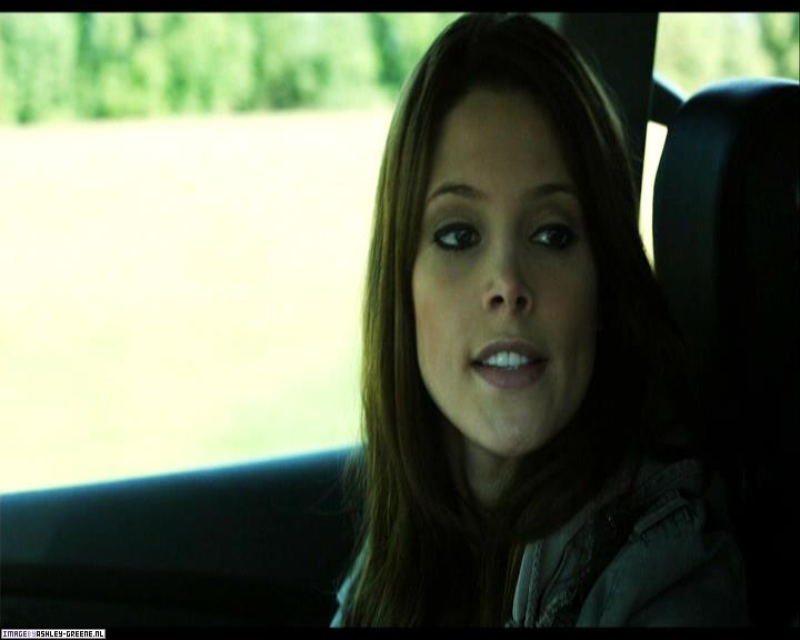 Ashley-Greene-dot-nl_SummersBlood-MovieCaptures000044.jpg