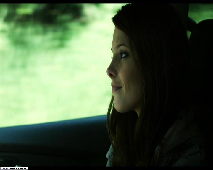 Ashley-Greene-dot-nl_SummersBlood-MovieCaptures000054.jpg