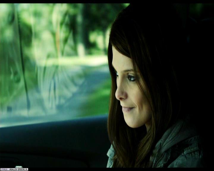 Ashley-Greene-dot-nl_SummersBlood-MovieCaptures000065.jpg