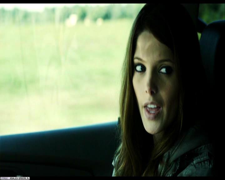 Ashley-Greene-dot-nl_SummersBlood-MovieCaptures000067.jpg