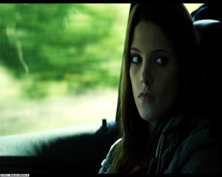 Ashley-Greene-dot-nl_SummersBlood-MovieCaptures000069.jpg