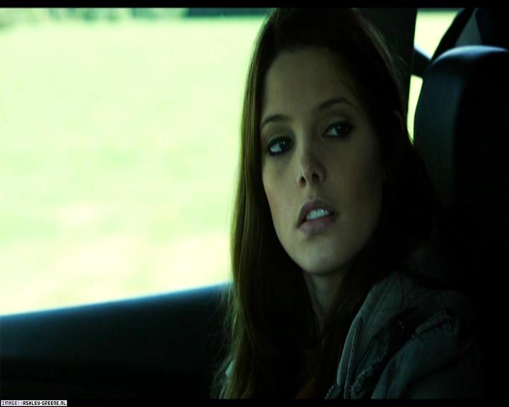 Ashley-Greene-dot-nl_SummersBlood-MovieCaptures000075.jpg