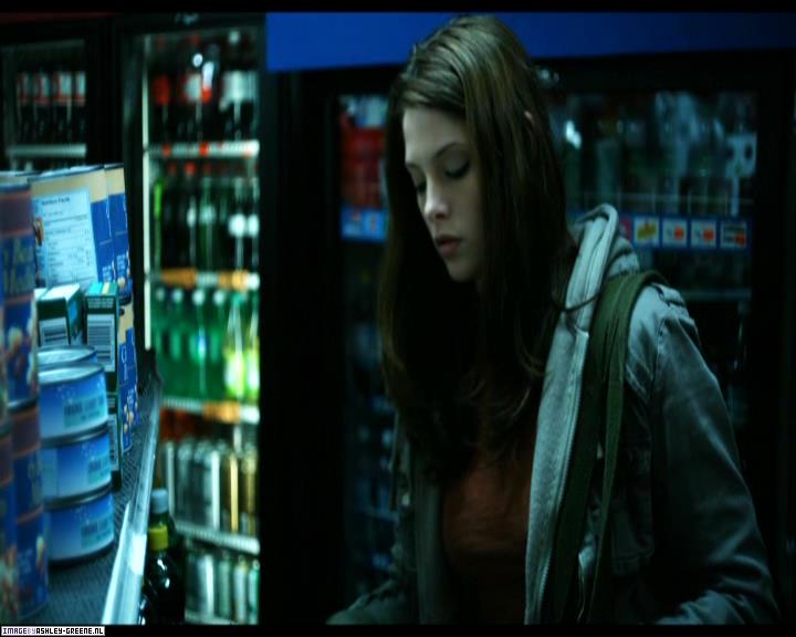 Ashley-Greene-dot-nl_SummersBlood-MovieCaptures000114.jpg