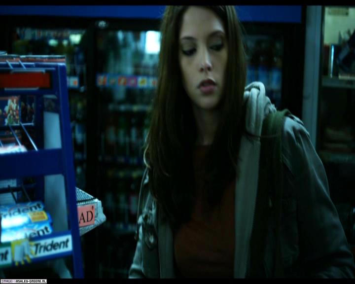 Ashley-Greene-dot-nl_SummersBlood-MovieCaptures000119.jpg