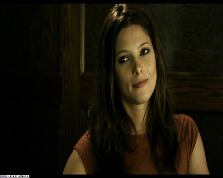 Ashley-Greene-dot-nl_SummersBlood-MovieCaptures000219.jpg