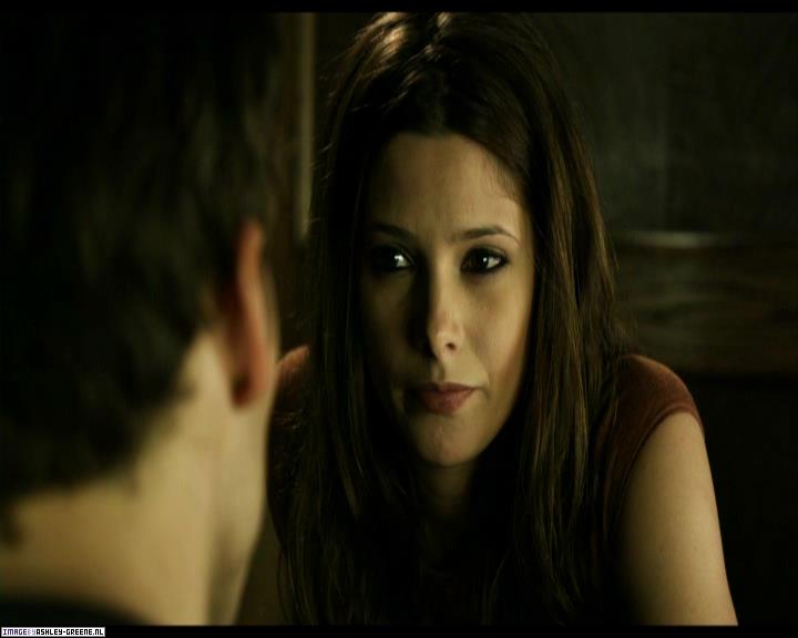 Ashley-Greene-dot-nl_SummersBlood-MovieCaptures000266.jpg Ashley-Greene-dot-nl_SummersBlood-MovieCaptures000266.jpg