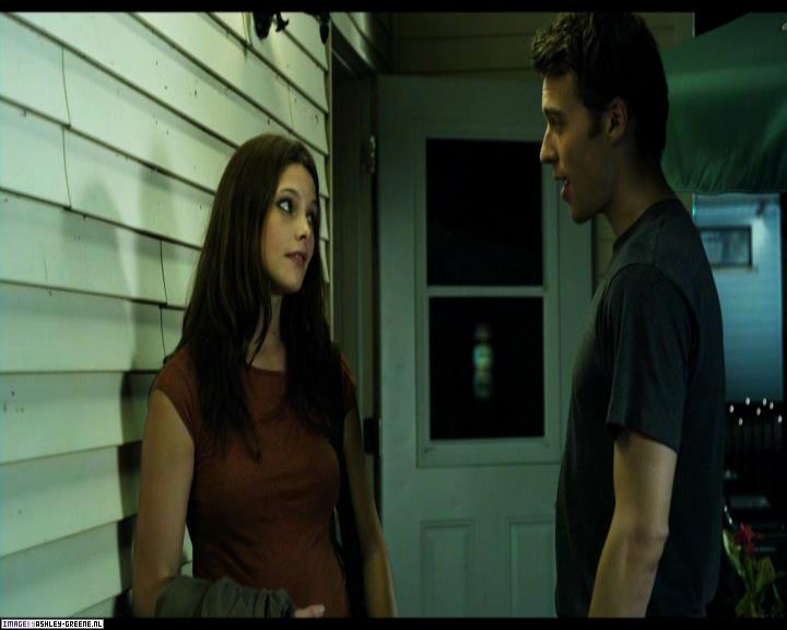 Ashley-Greene-dot-nl_SummersBlood-MovieCaptures000298.jpg