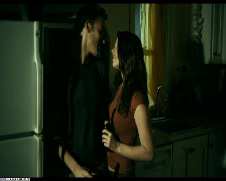 Ashley-Greene-dot-nl_SummersBlood-MovieCaptures000357.jpg