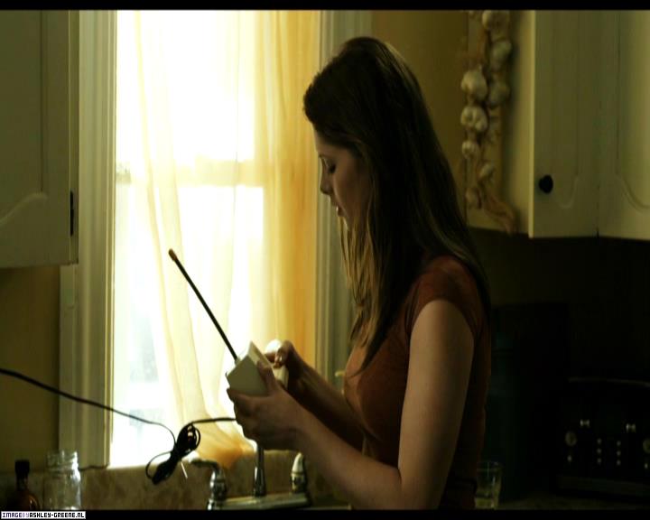 Ashley-Greene-dot-nl_SummersBlood-MovieCaptures000431.jpg