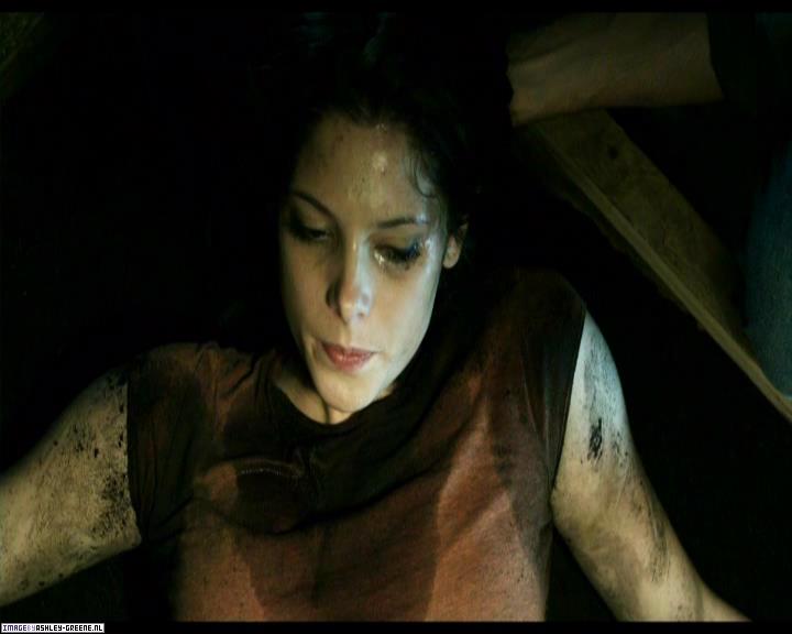 Ashley-Greene-dot-nl_SummersBlood-MovieCaptures000693.jpg