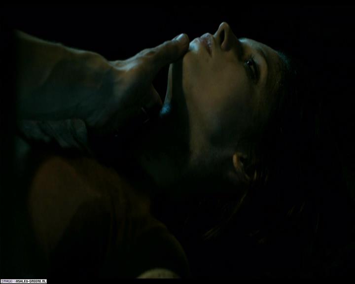 Ashley-Greene-dot-nl_SummersBlood-MovieCaptures000771.jpg