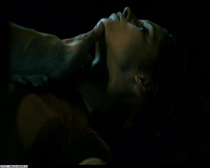Ashley-Greene-dot-nl_SummersBlood-MovieCaptures000772.jpg