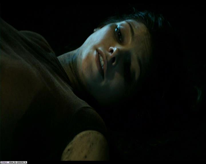 Ashley-Greene-dot-nl_SummersBlood-MovieCaptures000798.jpg