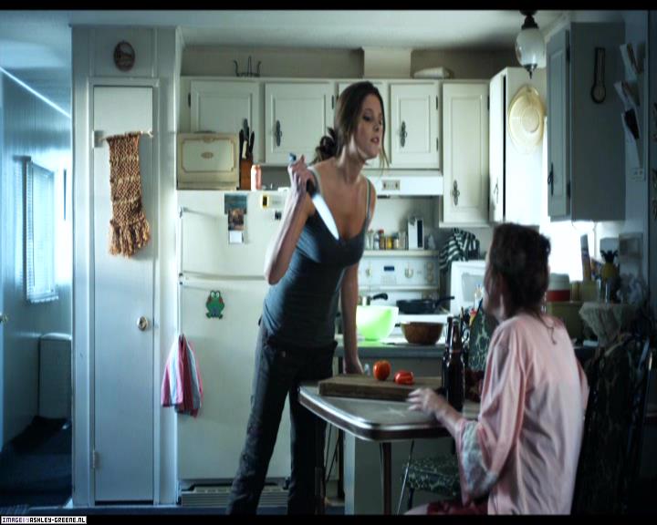 Ashley-Greene-dot-nl_SummersBlood-MovieCaptures000821.jpg Ashley-Greene-dot-nl_SummersBlood-MovieCaptures000821.jpg