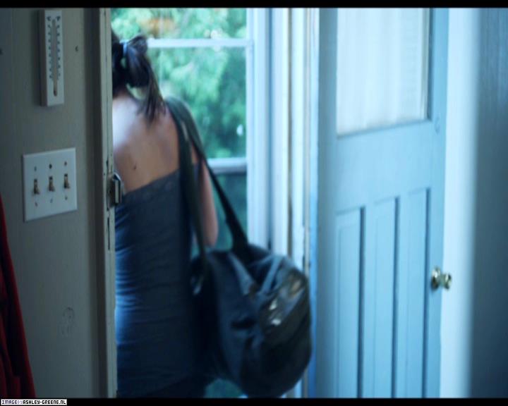 Ashley-Greene-dot-nl_SummersBlood-MovieCaptures000858.jpg Ashley-Greene-dot-nl_SummersBlood-MovieCaptures000858.jpg